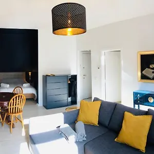 By Foot! Authenticity & Luxury Nearby Appartement Bruxelles